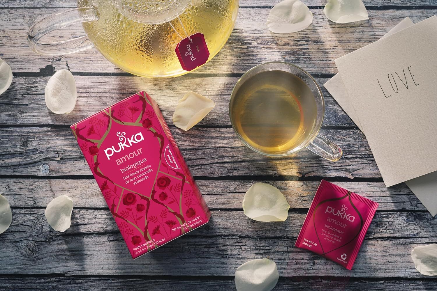 Sachets de thé déthéiné PG Tips Pyramid - Pack de 3