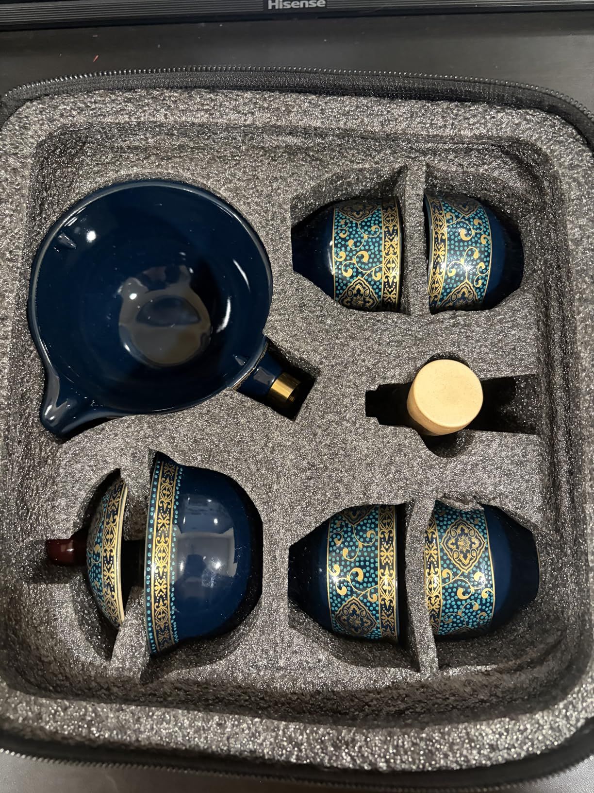 LURRIER Service à thé chinois Gongfu en porcelaine, théière portable avec rotation à 360° et infuseur, sac cadeau portable tout-en-un pour voyage, maison, cadeau, extérieur et bureau (bleu floral)