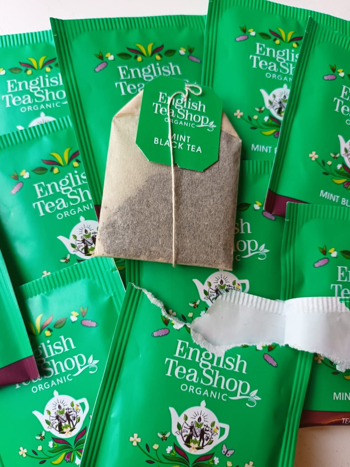 Thé noir bio à la menthe poivrée et menthe verte - boîte de 20 sachets