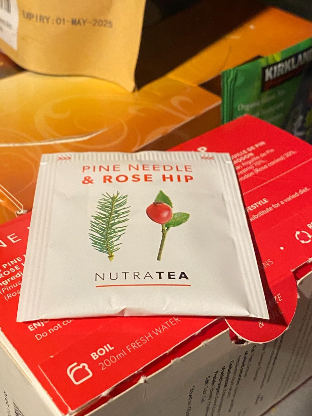 Thé aux aiguilles de pin et églantier - 120 sachets