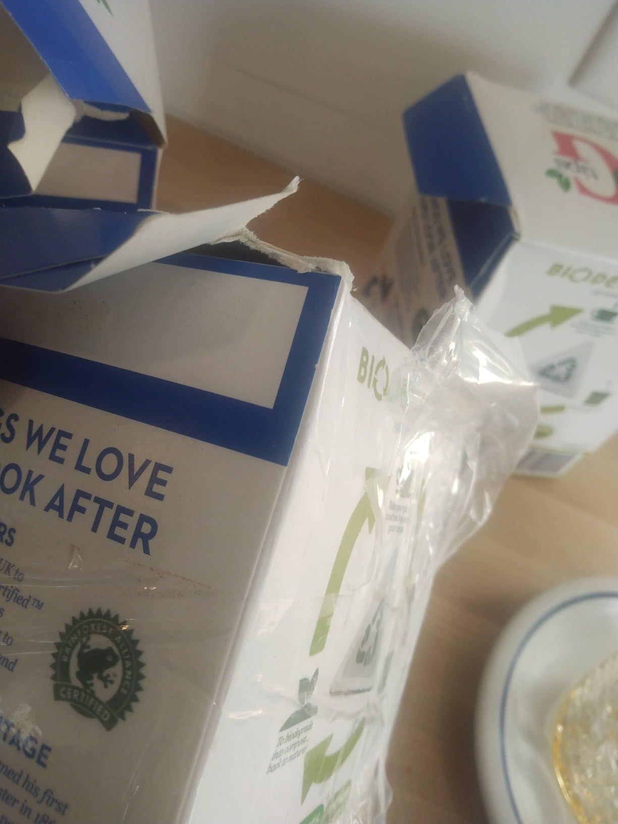 Sachets de thé déthéiné PG Tips Pyramid - Pack de 3