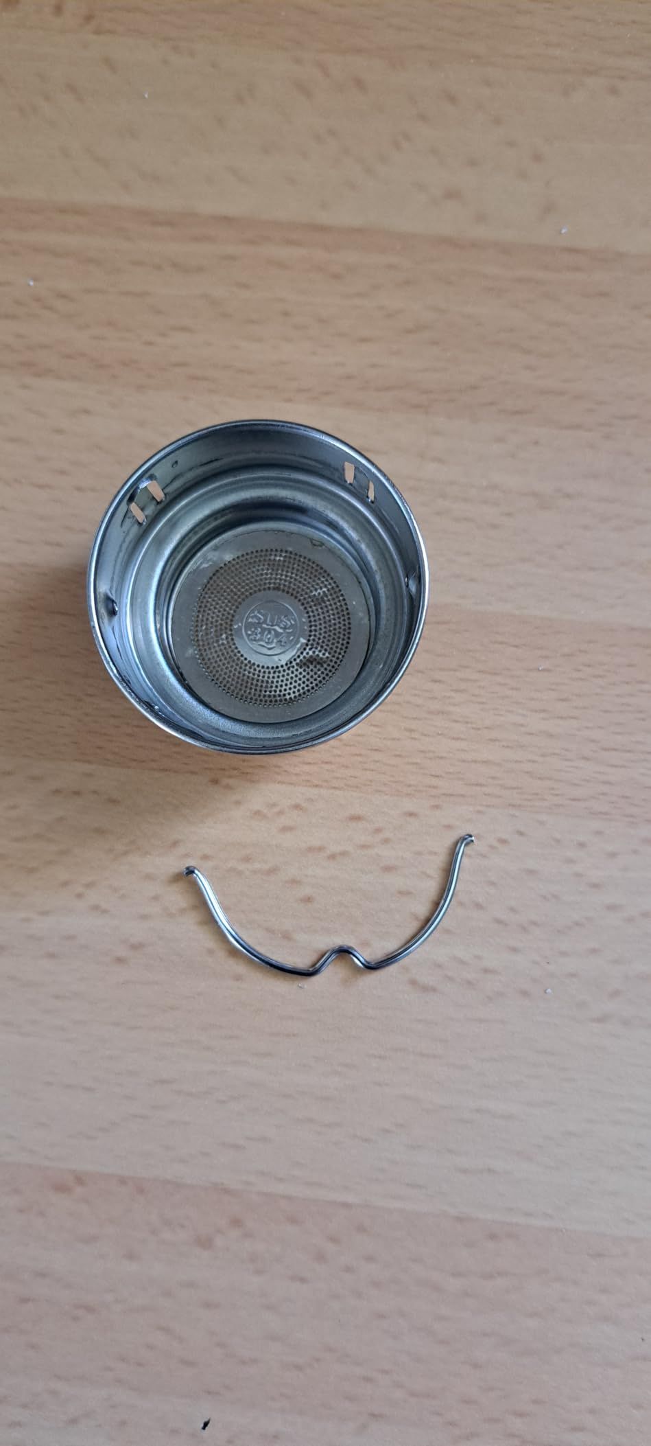 Bouteille d’eau isotherme à infusion thé & fruits + infuseur à fruit + passoire thé sans BPA | Thermos 450ml en acier inoxydable isolé sous vide | Gourde bureau extérieur école voyage sport – Noir