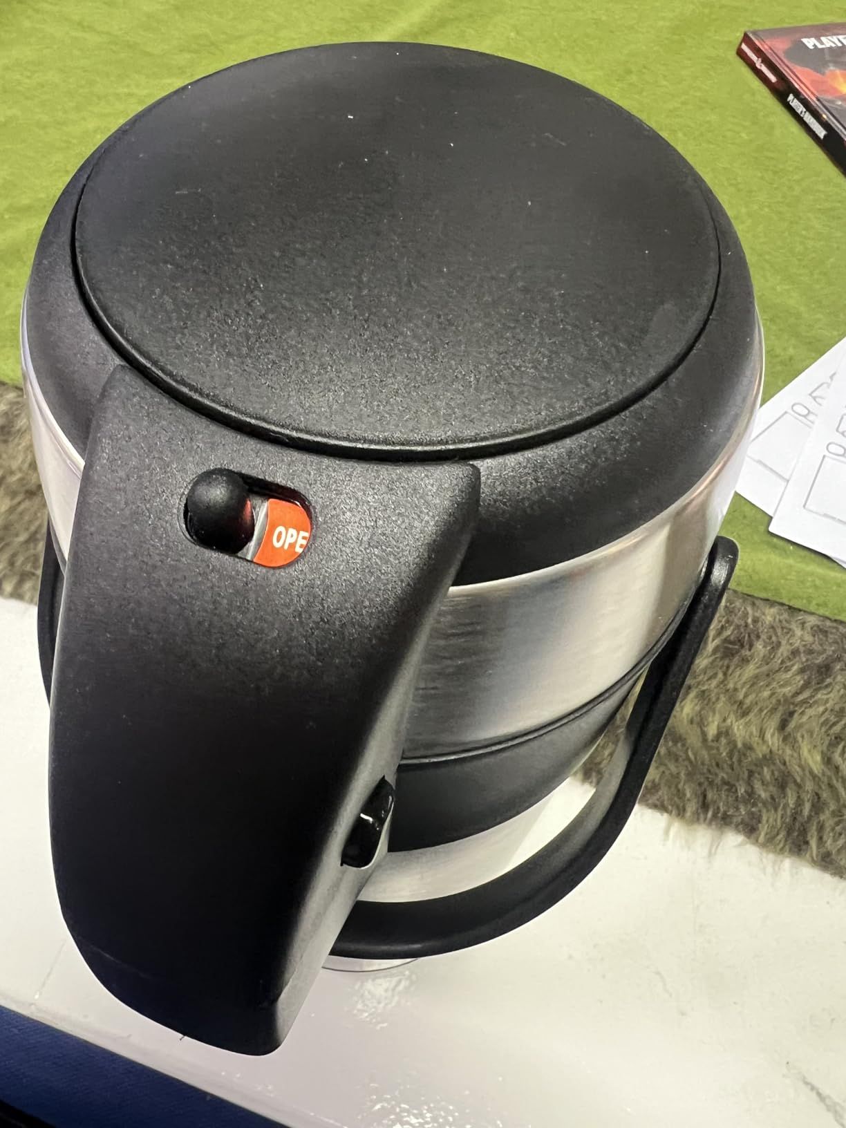 Carafe à café isotherme - Airpot en acier inoxydable de 3L avec action pompe, isolation à double paroi, carafe à café et thé étanche avec base rotative à 360°, poignée de transport, verrou de