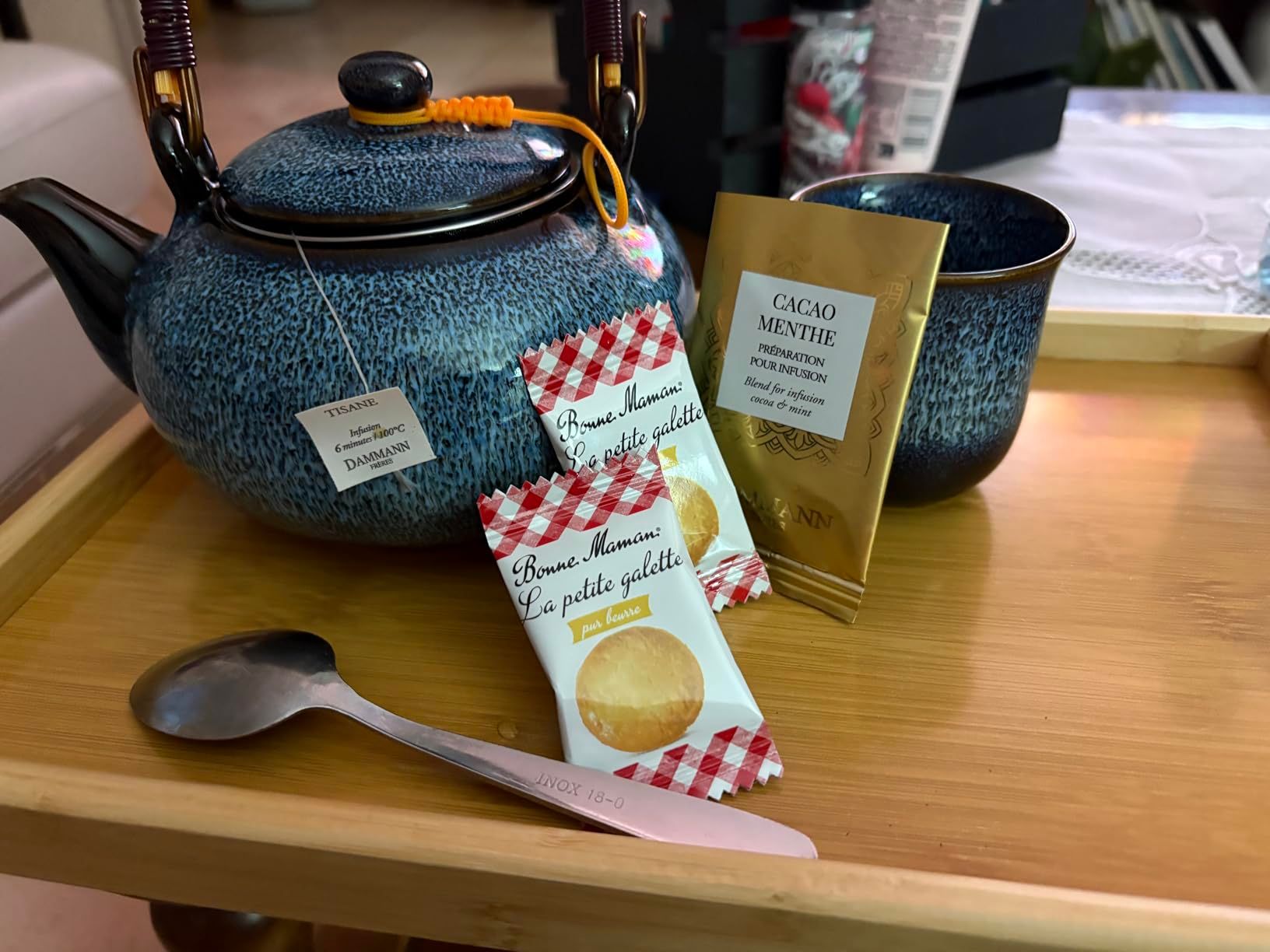 DUJUST Service à thé japonais - 8 pièces, service a the en porcelaine avec 1 théière, 6 tasses à thé et 1 plateau à thé, theiere porcelaine unique pour adultes, bleu foncé