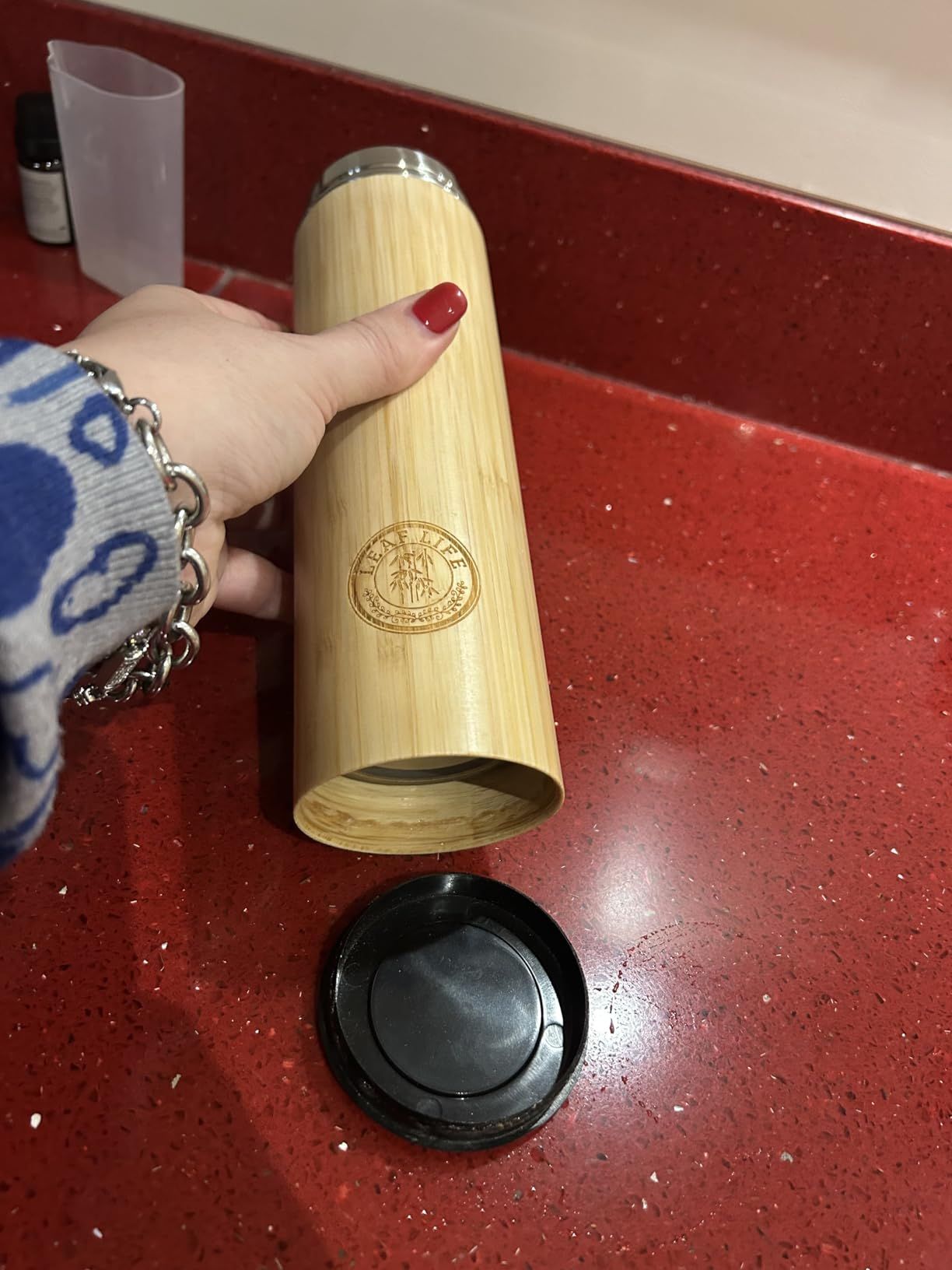 LeafLife Infuseur thé Bouteille en Bambou Premium avec Filtre 500ml – Préserve le Froid et la Chaleur pendant 12h – Bouteille infusion Isolée sous Vide