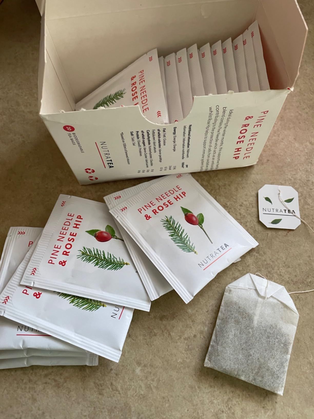 Thé aux aiguilles de pin et églantier - 120 sachets