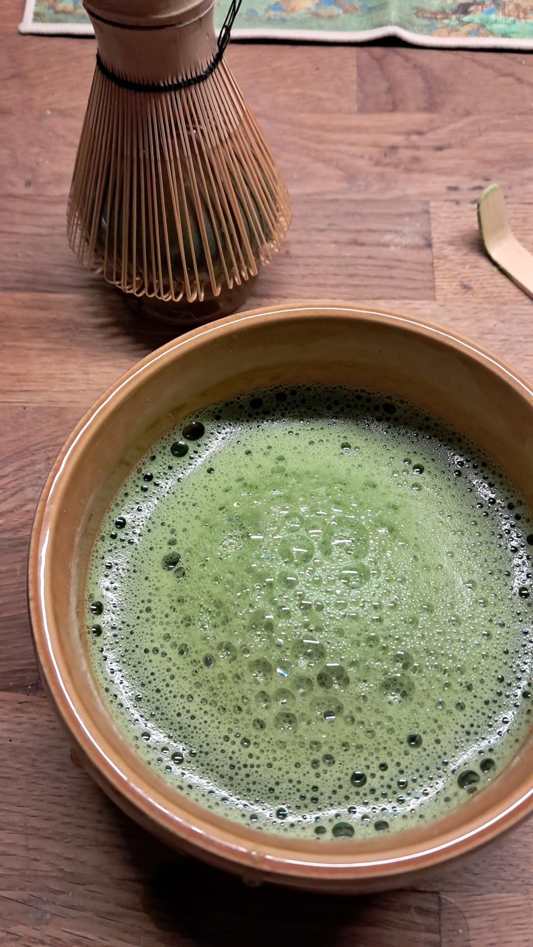 Kit Matcha Complet-Set Matcha Traditionnel en Bambou avec Fouet Matcha (Chasen),Cuillère & Support-Coffret Thé Matcha Japonais Authentique pour Cérémonie-Idée Cadeau (Macha)