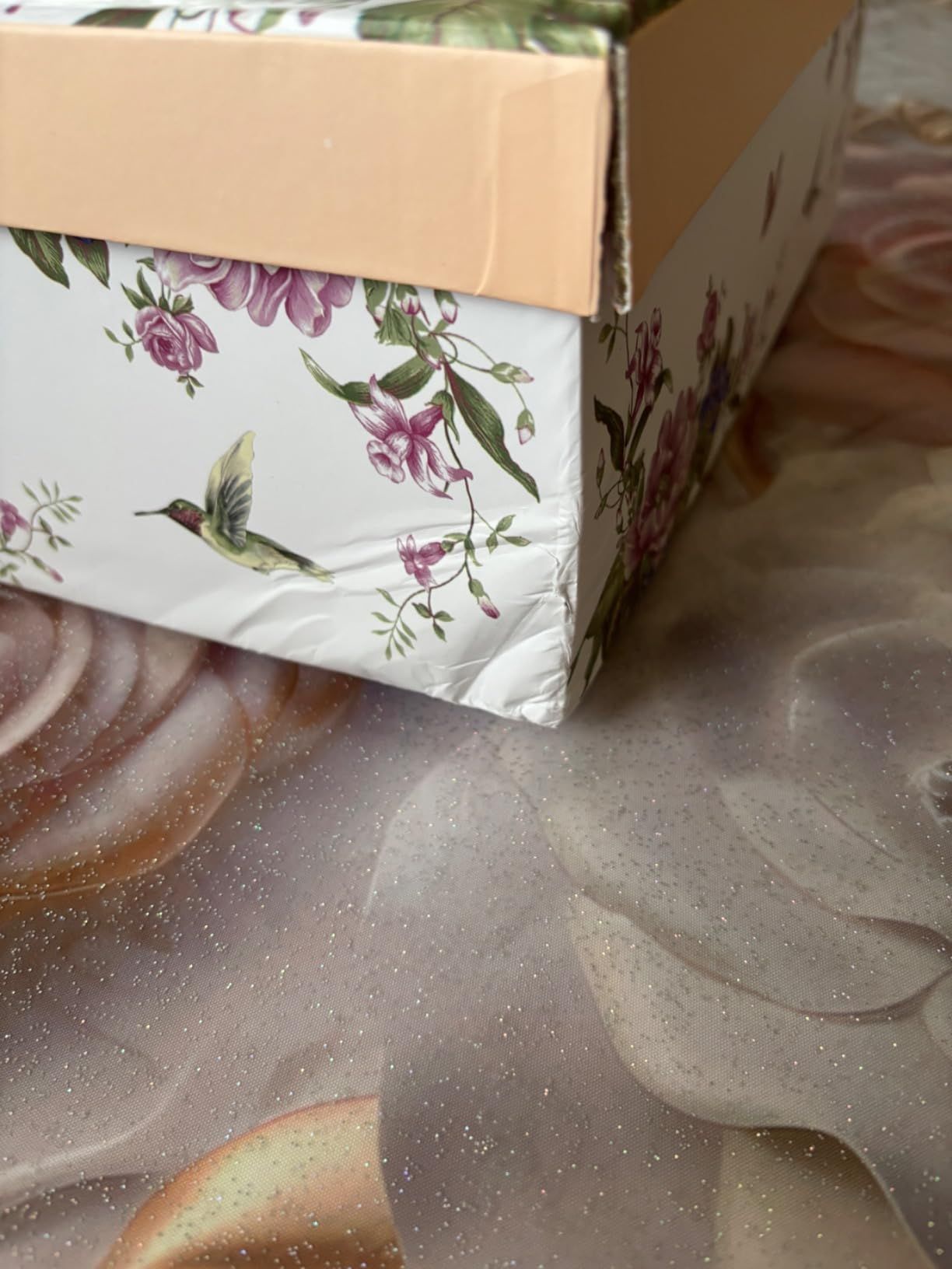 London Boutique Lot de 4 Tasses à thé et soucoupes en Porcelaine Vintage Motif Oiseaux et Papillons Bleu Rose