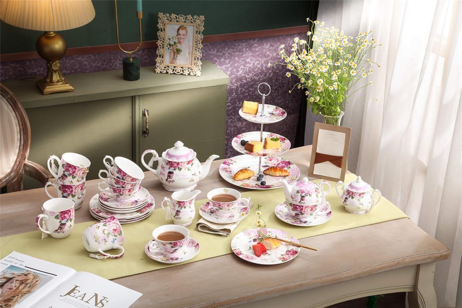 London Boutique Service à thé en porcelaine avec sucrier et pot à crème vintage style shabby chic avec coffret cadeau Motif rose et papillon rose