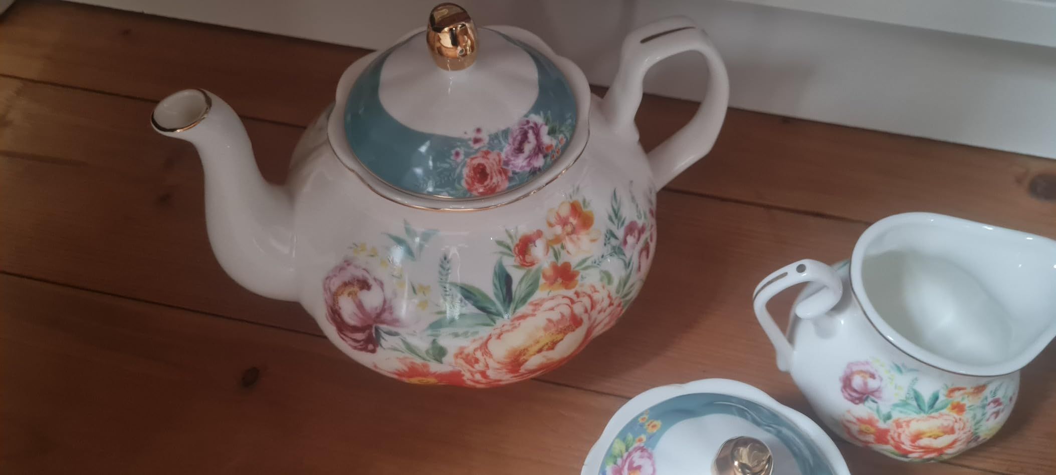 fanquare 15 Pièces Service à Thé Simple en Céramique Anglaise Blanche, Théière, Tasses en Porcelaine Osseuse pour Adultes, Cuillères Assorties, Service à Thé de L'Après-Midi Service à Café