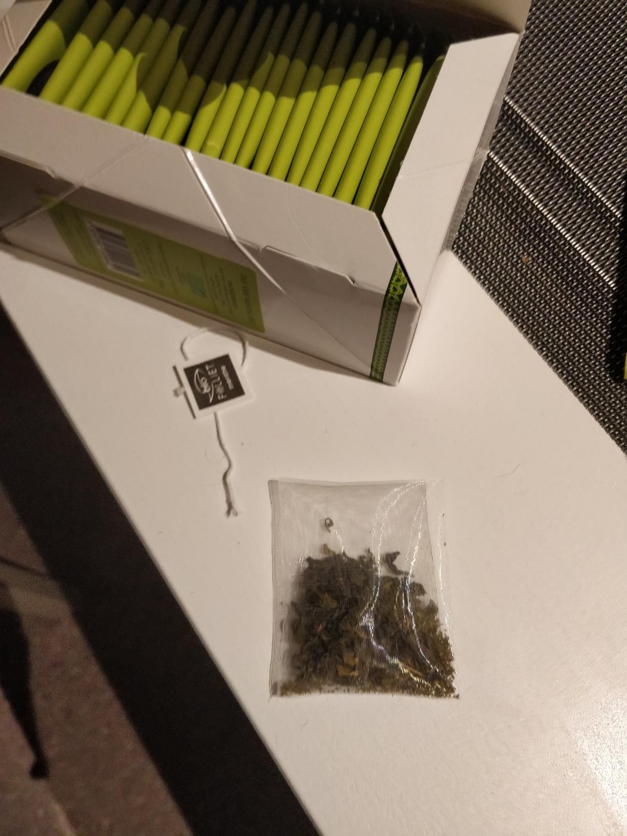 thé vert bio à la menthe douce en sachets végétaux