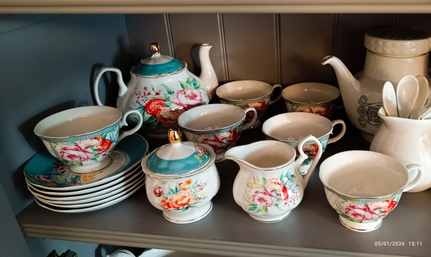 fanquare 15 Pièces Service à Thé Simple en Céramique Anglaise Blanche, Théière, Tasses en Porcelaine Osseuse pour Adultes, Cuillères Assorties, Service à Thé de L'Après-Midi Service à Café