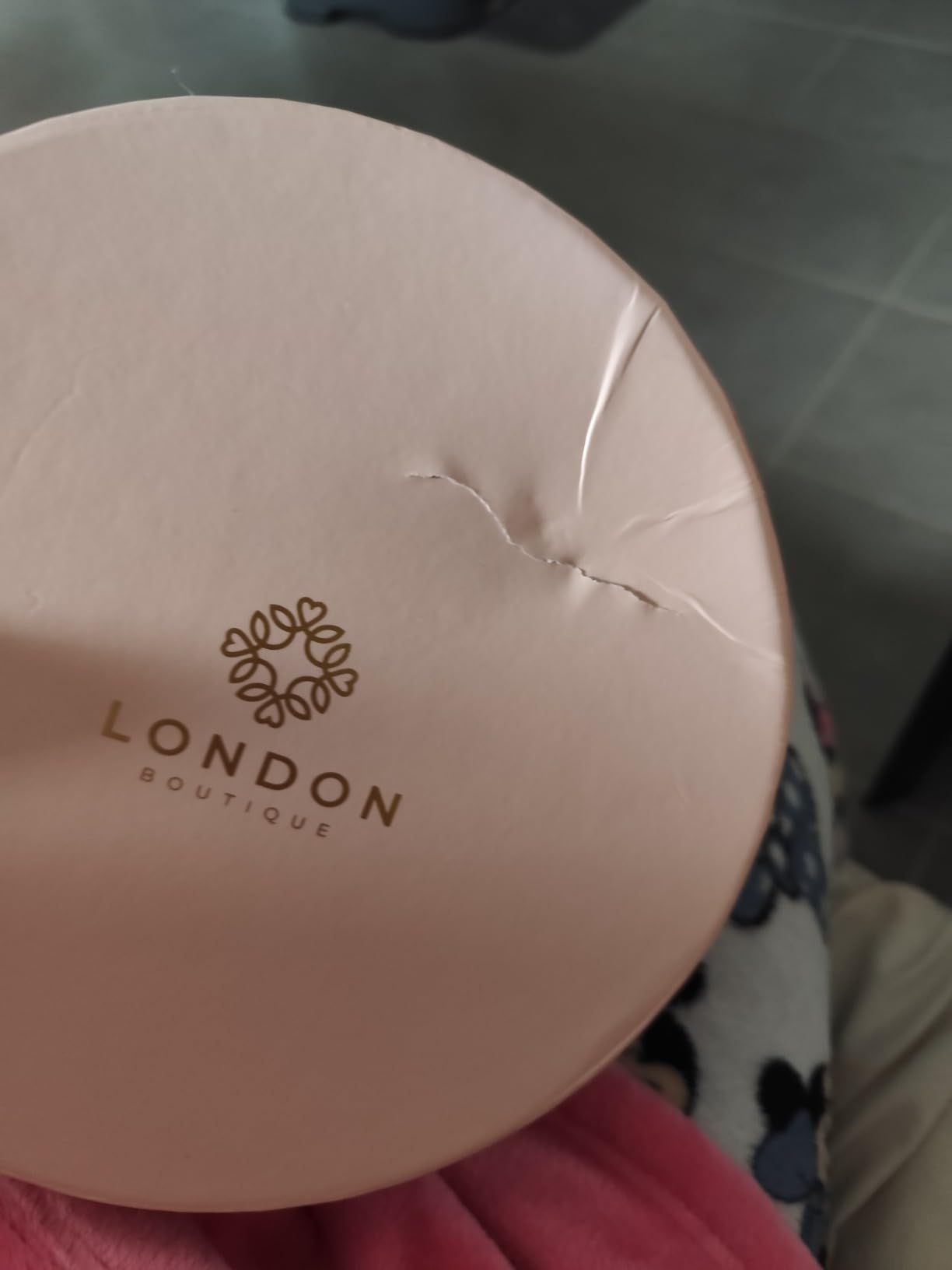 Ensemble de théière, tasse et soucoupe en porcelaine pour une personne à motif floral boîte cadeau