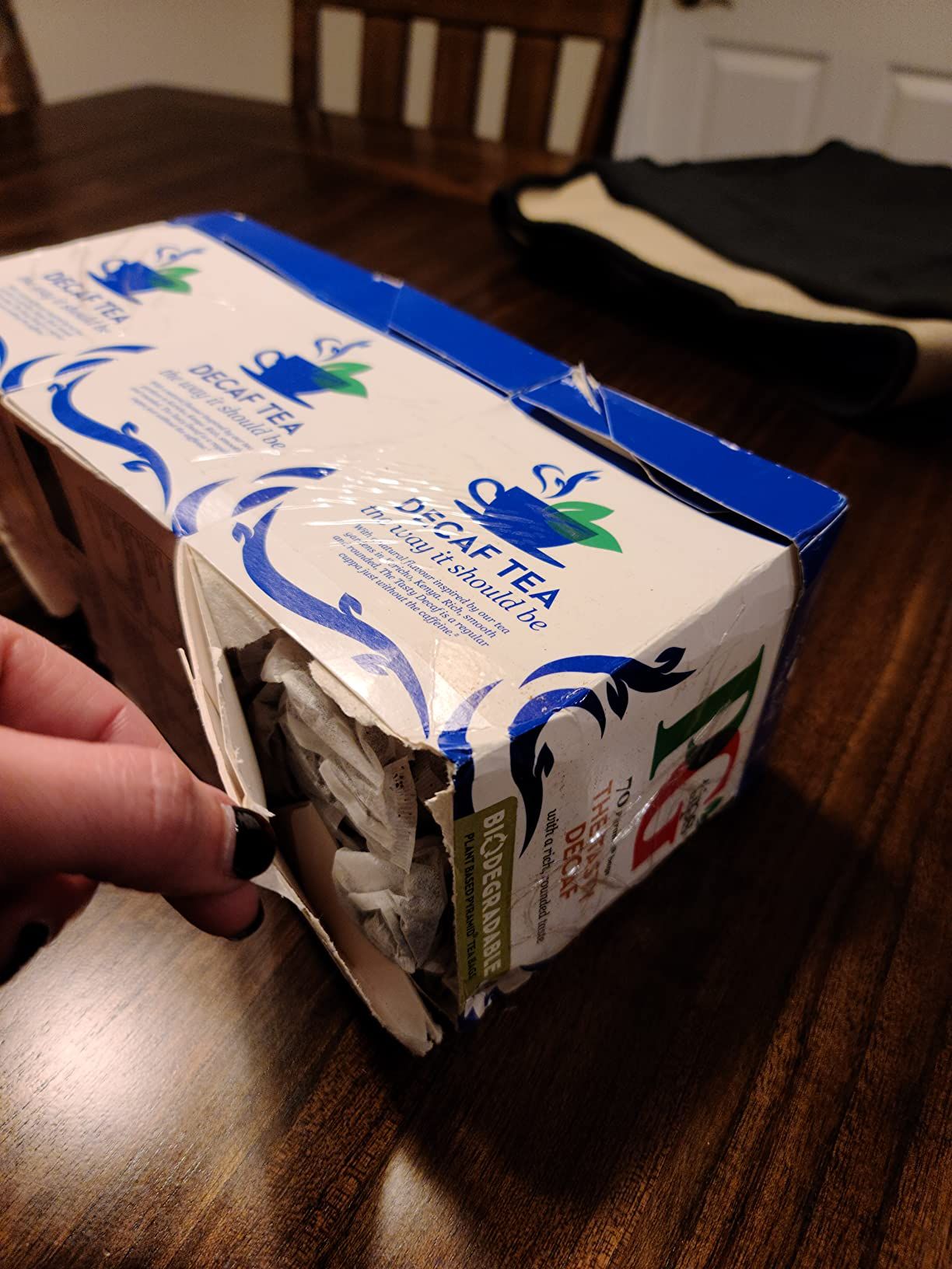 Sachets de thé déthéiné PG Tips Pyramid - Pack de 3