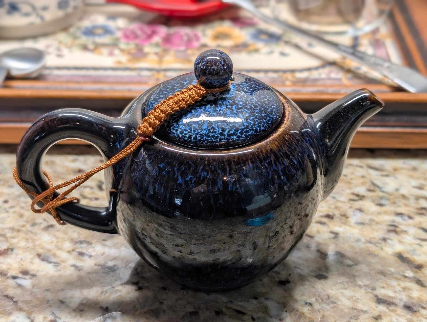 Théière chinoise traditionnelle chinoise en porcelaine de 255 g - Théière en céramique émaillée pour service à thé Gongfu