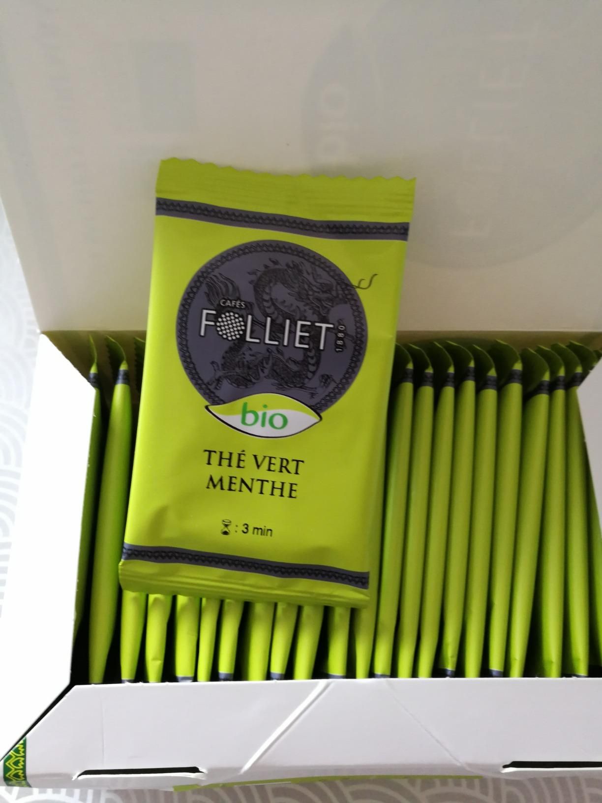 thé vert bio à la menthe douce en sachets végétaux