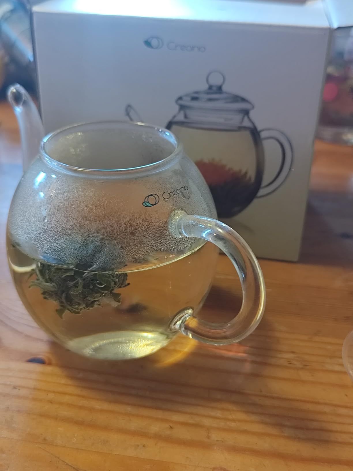 Creano „Fleurs de Thé“ Verts 6 pcs – Théière en Verre 500ml sans goutte – 6 variétés de thé vert aromatisé – Idée cadeau femme