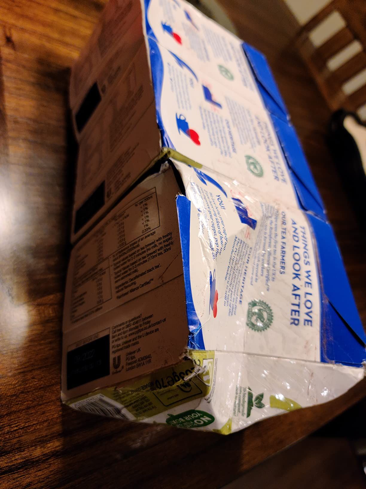 Sachets de thé déthéiné PG Tips Pyramid - Pack de 3