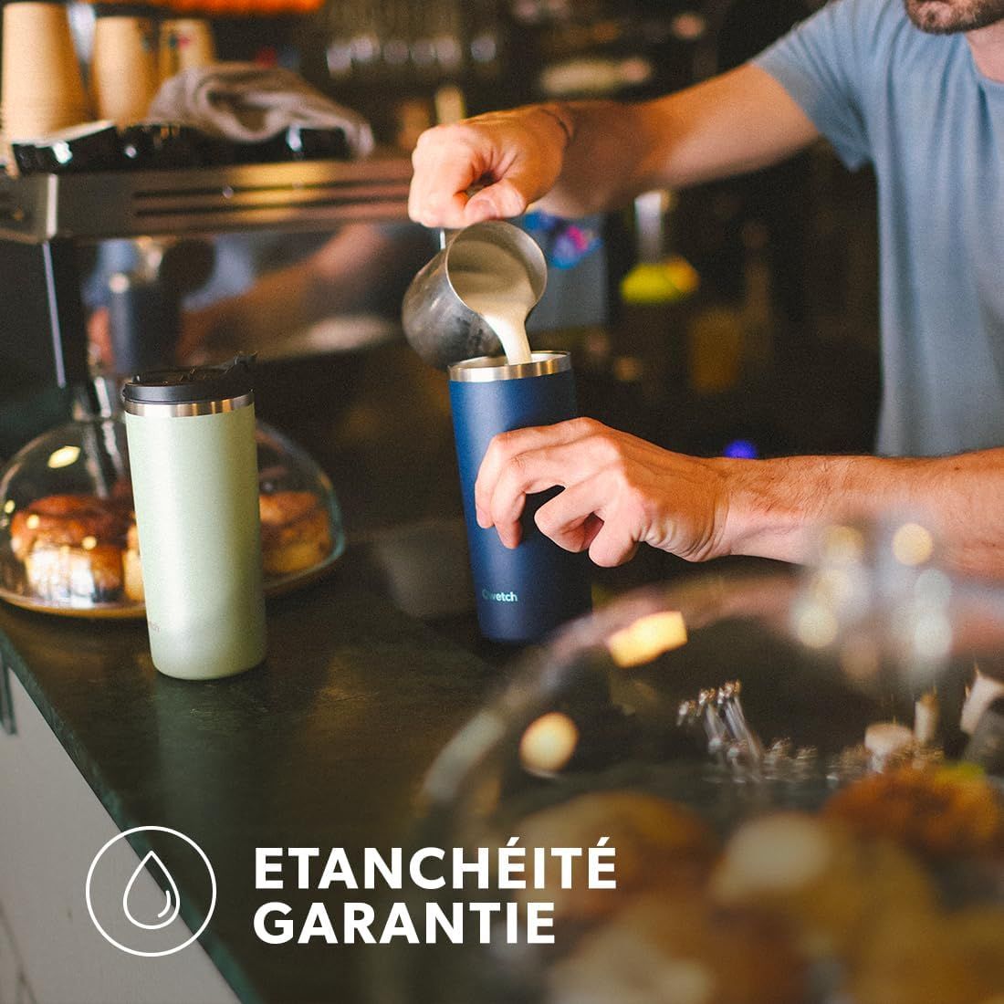 QWETCH - Travel Mug Isotherme - Anémones 470ml - Thermo Café & Thé en Inox - 6h Chaud et 12h Froid - Étanche, Mug de voyage