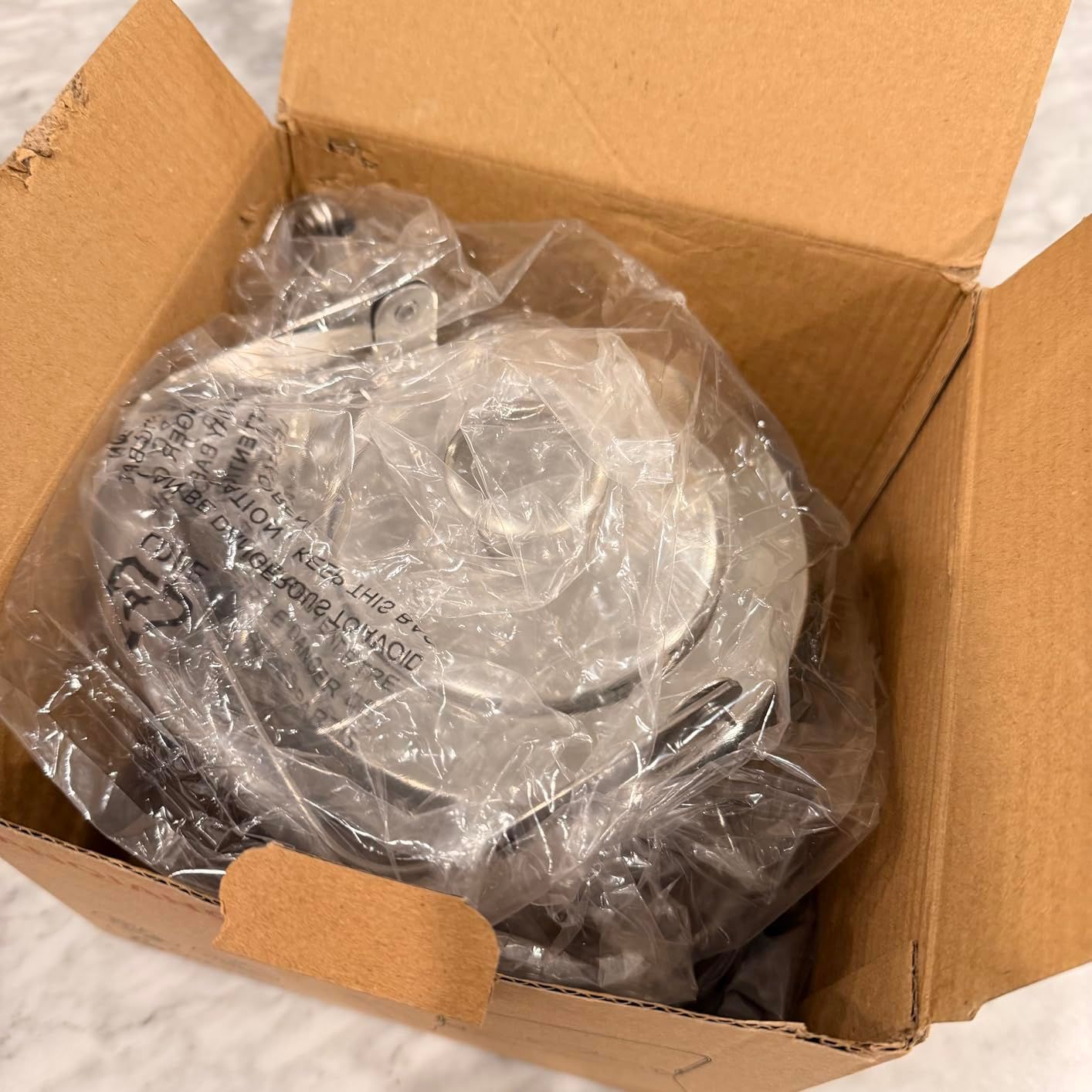 SANQIAHOME Théière de 2 litres en acier inoxydable avec passoire - Un style moderne et minimaliste