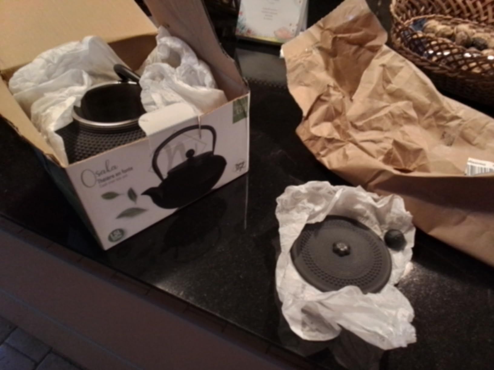 NOVASTYL – Théière en fonte noire OSAKA – 1,5L - Inspirée de l'art japonais - 7321423