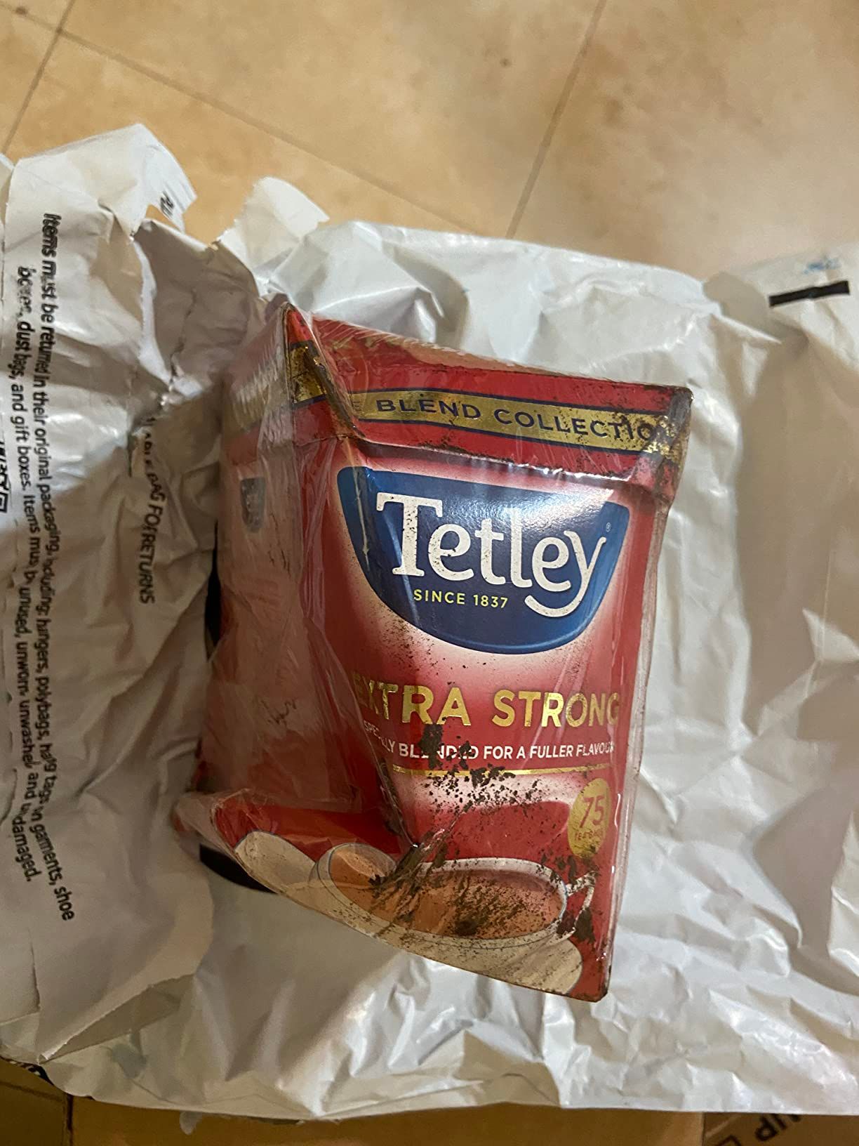 Sachets de thé extra fort Tetley 75 x 250 g