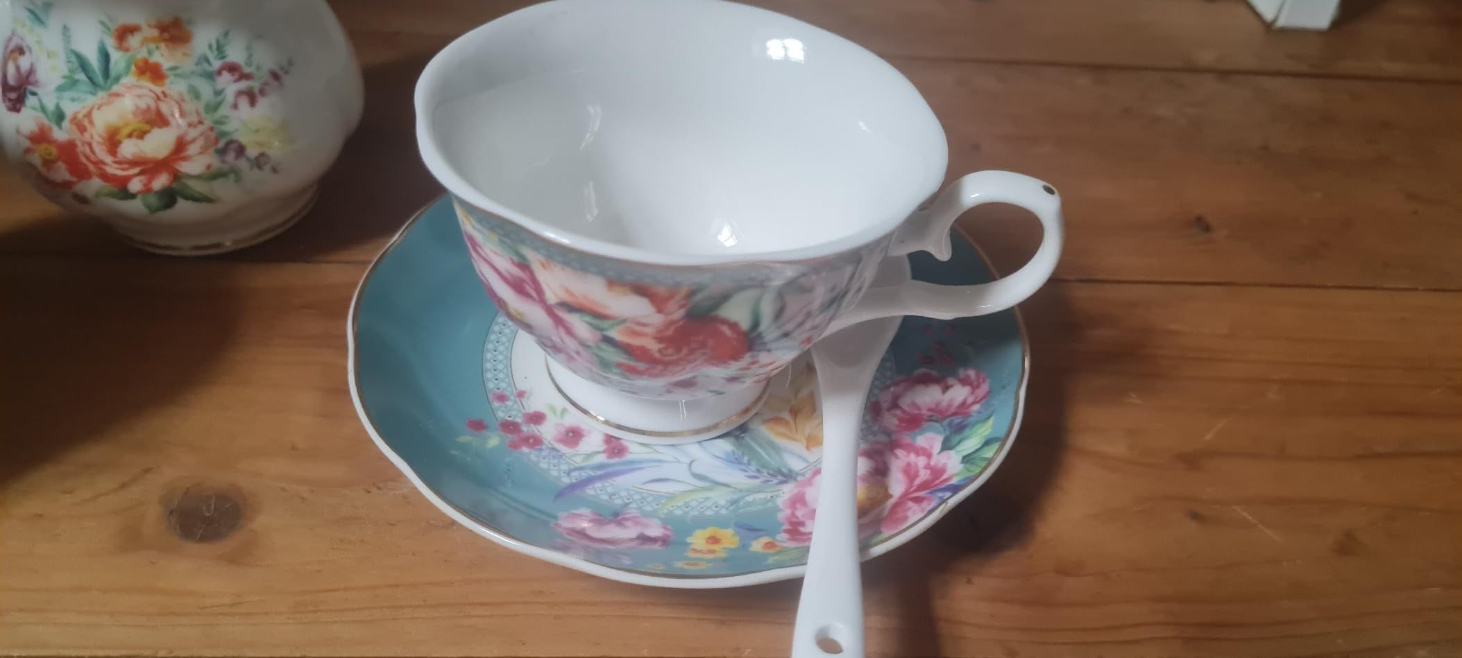 fanquare 15 Pièces Service à Thé Simple en Céramique Anglaise Blanche, Théière, Tasses en Porcelaine Osseuse pour Adultes, Cuillères Assorties, Service à Thé de L'Après-Midi Service à Café