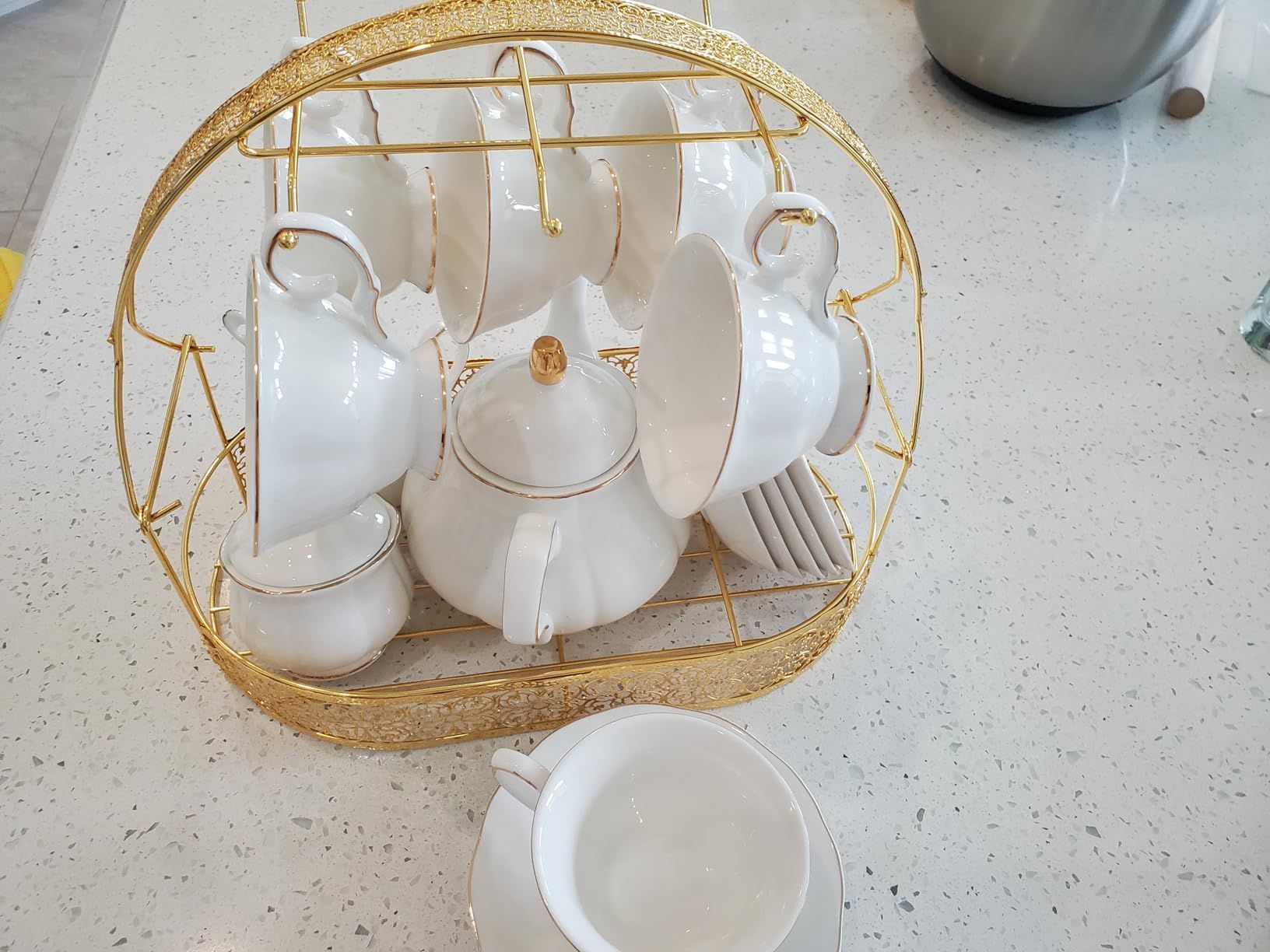 fanquare 15 Pièces Service à Thé Simple en Céramique Anglaise Blanche, Théière, Tasses en Porcelaine Osseuse pour Adultes, Cuillères Assorties, Service à Thé de L'Après-Midi Service à Café