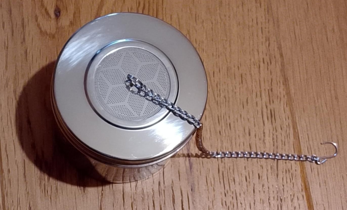 Grande Infuseur Thé, Filtre à Thé Avec Chaîne Rallongée et Crochet en S, Filtre Thé et Passoire à épices Acier Inoxydable 304, Filtre a The Mailles Fines pour Feuilles de Thé, les épices