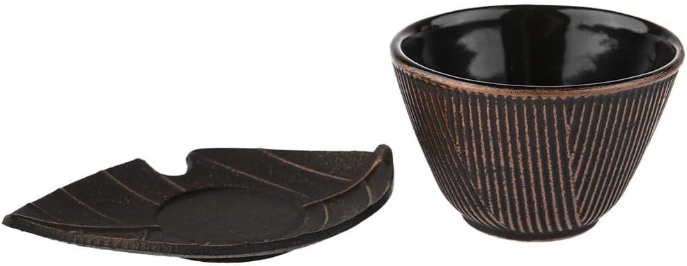 lachineuse - Service à Thé en Fonte Fleurs Cerisiers - 1 Théière, 4 Tasses en Fonte & Filtre Infuseur - Capacité 0,8L - Décoration Japonaise Asiatique - Idée Cadeau Vaisselle - Coloris Noir & Bronze