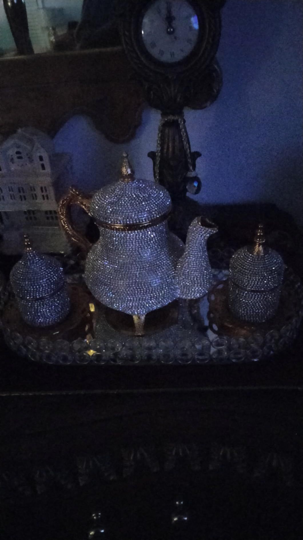 DEMMEX Théière artisanale turque marocaine arabe décorative dorée avec strass en cristal, 1,2 kg, 20,3 x 17,8 cm