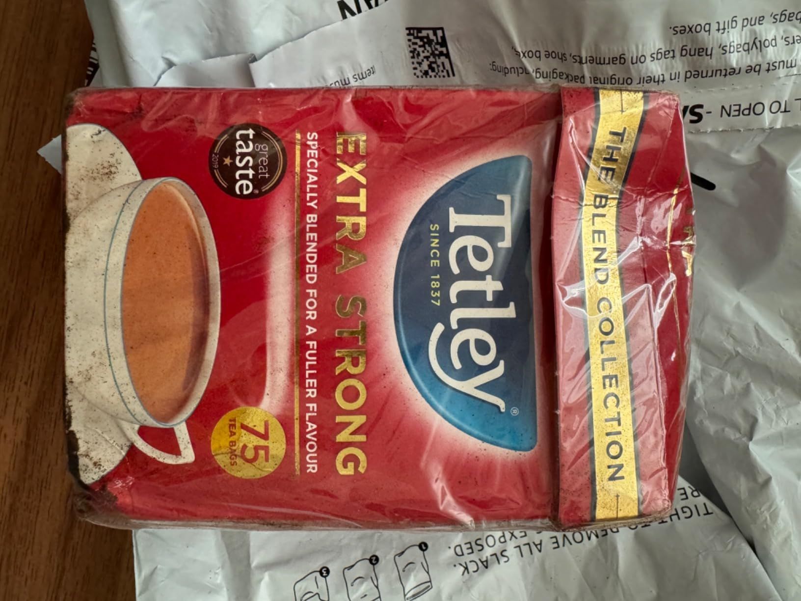 Sachets de thé extra fort Tetley 75 x 250 g